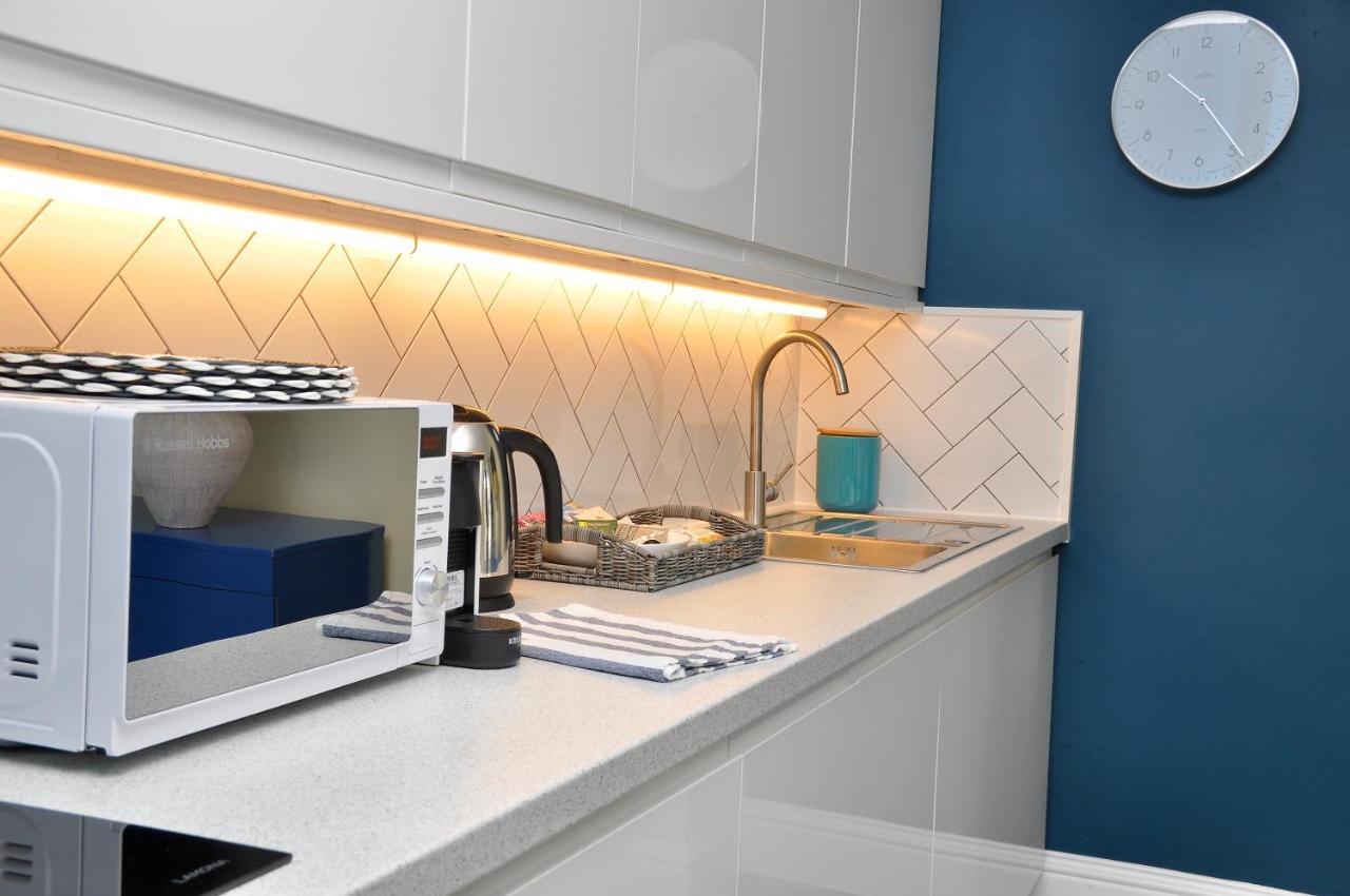 Bridge Street Apartments. Boutique Style Luxury, In The Heart Of Taunton. 외부 사진
