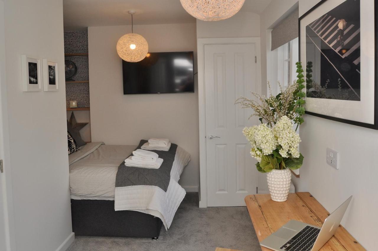 Bridge Street Apartments. Boutique Style Luxury, In The Heart Of Taunton. 외부 사진
